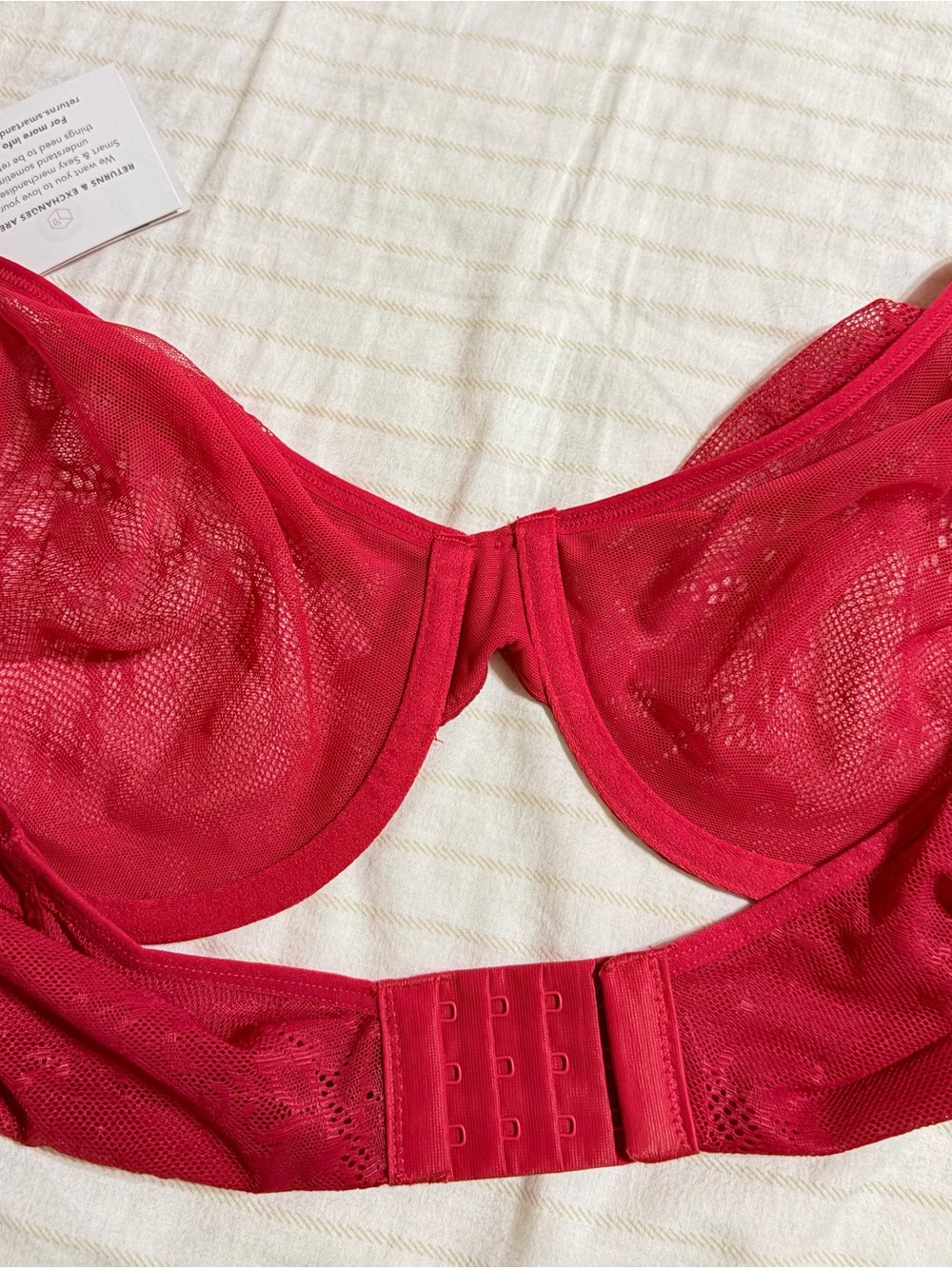 Red Sheer Sexy Floral Demi Underwire Bra NWT - Picture 7 of 8